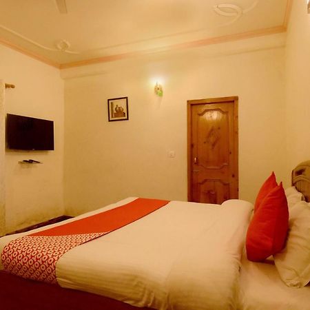 Oyo 7138 Acharya Cottage Manāli Buitenkant foto